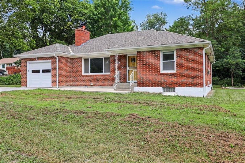 506 Mississippi St, Liberty, MO 64068