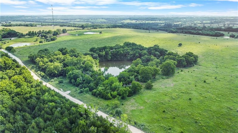 0000 Lookout Rd, Paola, KS 66071