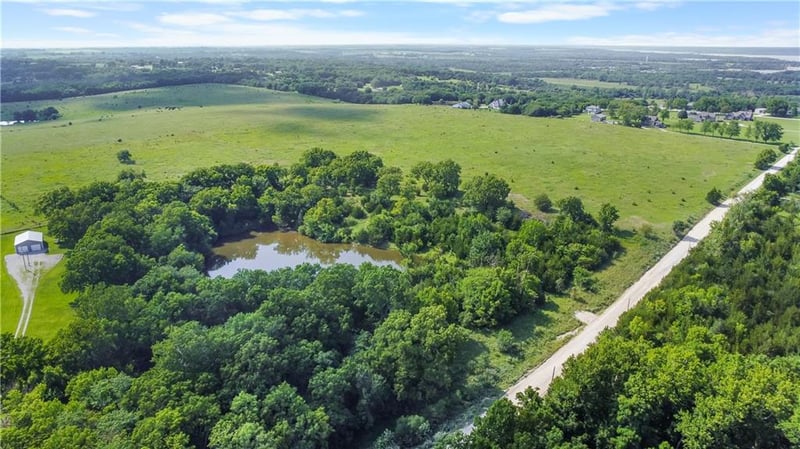 0000 Lookout Rd, Paola, KS 66071
