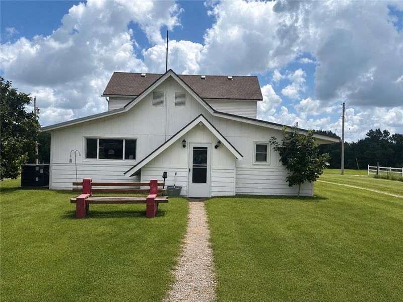 360 W Hw, Kingsville, MO 64061