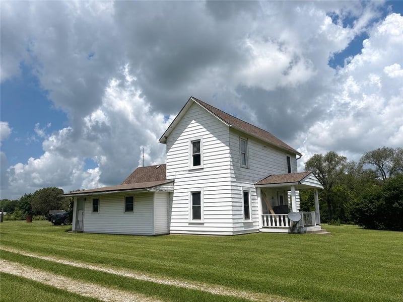 360 W Hw, Kingsville, MO 64061
