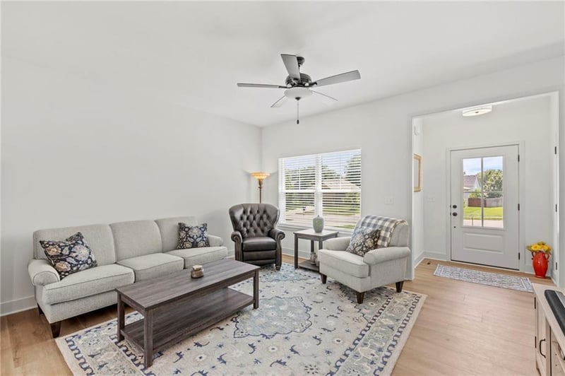1128 12th Ter, Louisburg, KS 66053