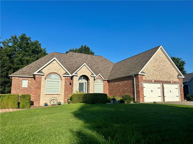 62 241st Rd, Clinton, MO 64735