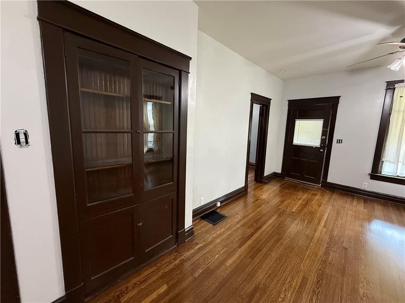 704 Fuller Ave, Independence, MO 64052