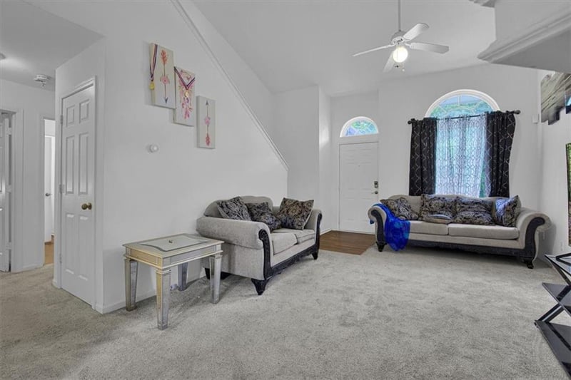 5713 Norton Ave, Kansas City, MO 64130