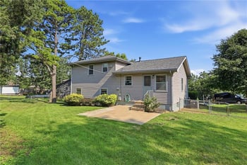 10729 Mcgee St, Kansas City, MO 64114