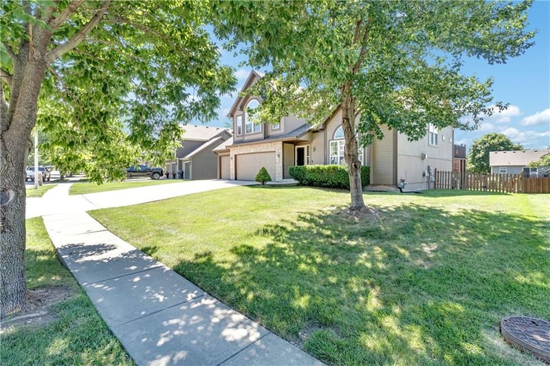 7905 112th St, Kansas City, MO 64157