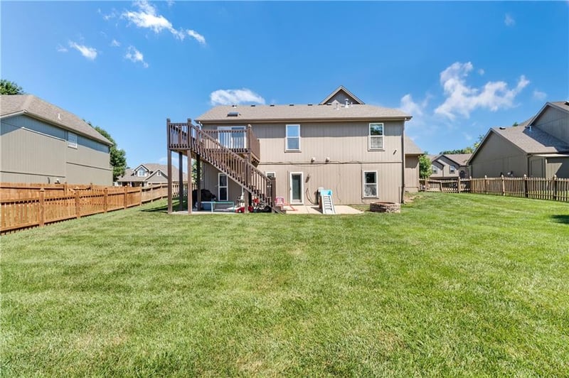 7905 112th St, Kansas City, MO 64157