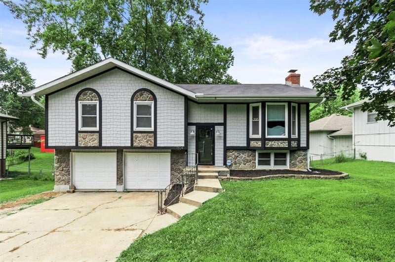 1804 Rogers St, Independence, MO 64050