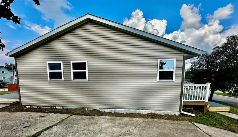 419 3rd St, Maryville, MO 64468