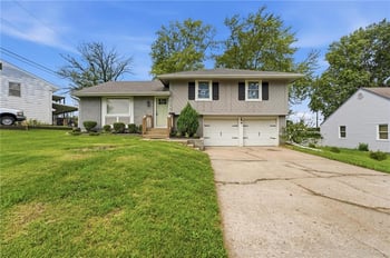 5336 N Richmond Ave, Kansas City, MO 64119