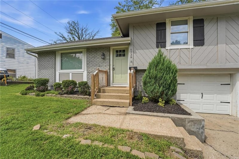 5336 N Richmond Ave, Kansas City, MO 64119