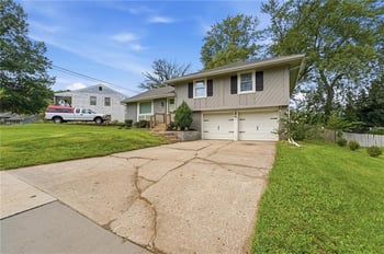 5336 N Richmond Ave, Kansas City, MO 64119
