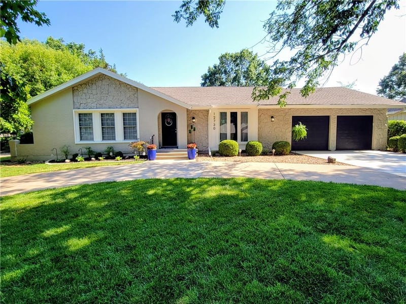 12730 Overbrook Rd, Leawood, KS 66209