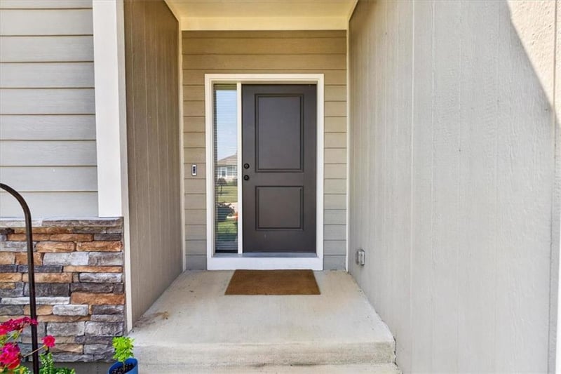 2339 Skopelos Ct, Blue Springs, MO 64029