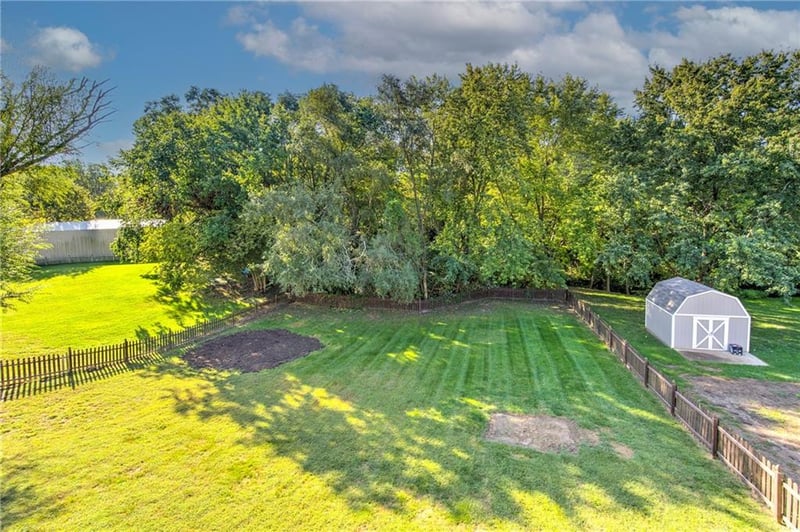 1721 Collins Dr, Platte City, MO 64079
