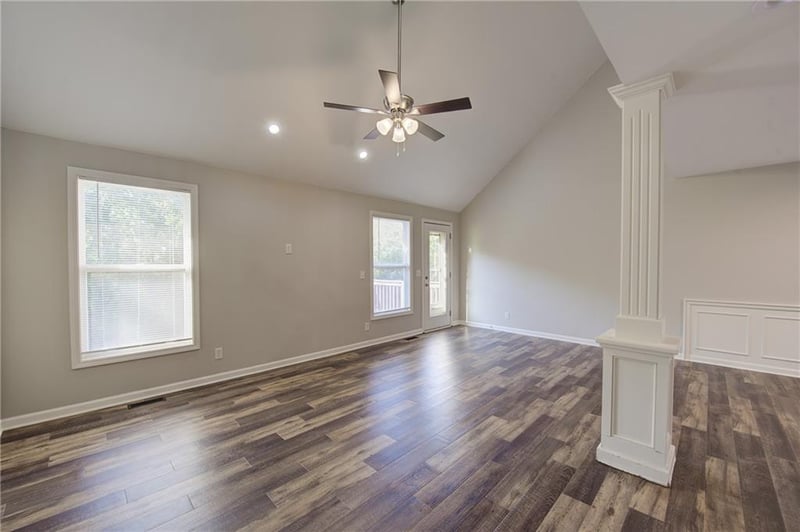 1721 Collins Dr, Platte City, MO 64079