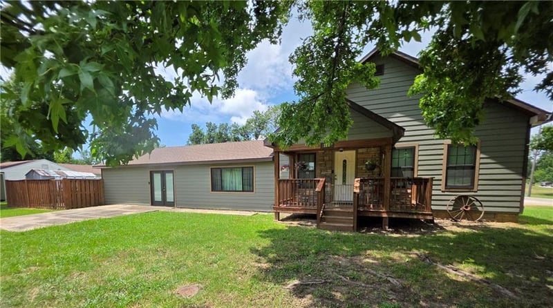 118 Wall St, Gas, KS 66742