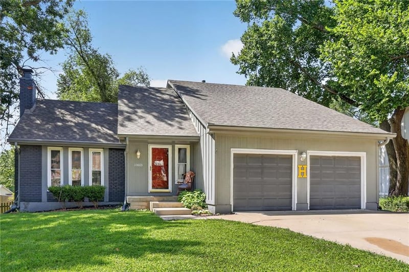11603 77th St, Lenexa, KS 66214