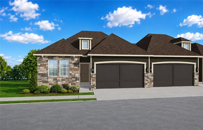 1913 Shellbark St, Raymore, MO 64083