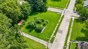 1612 E 30th St, Kansas City, MO 64109