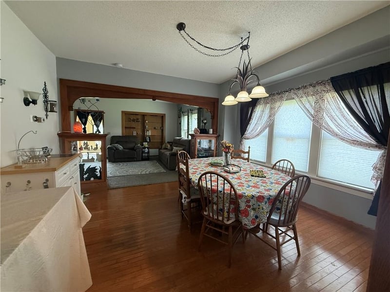 301 Walnut St, Pattonsburg, MO 64670