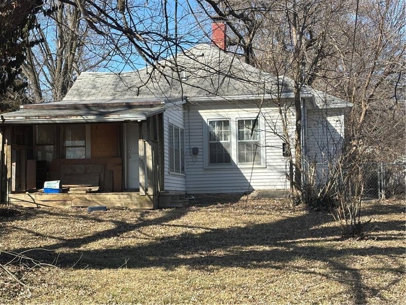 606 Harmon St, St Joseph, MO 64504