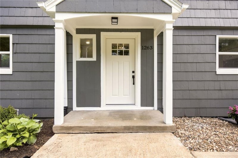 1263 67th Ter, Kansas City, MO 64113