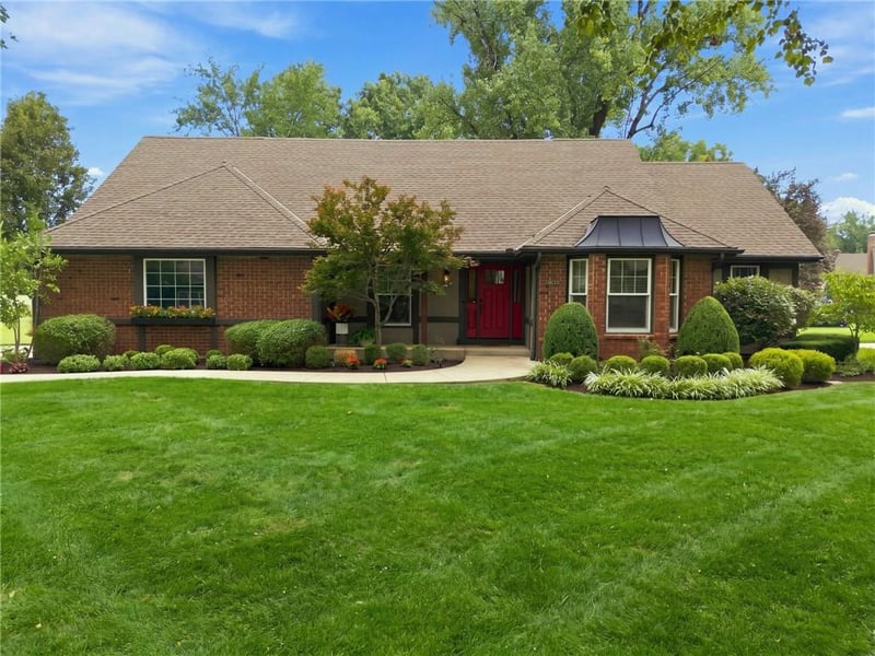 12855 Sagamore Rd, Leawood, KS 66209