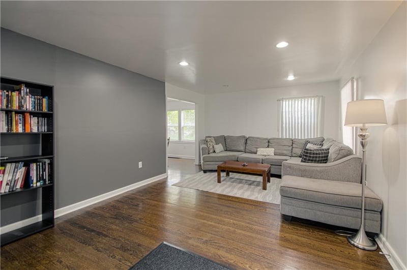 4910 Paseo Blvd, Kansas City, MO 64110