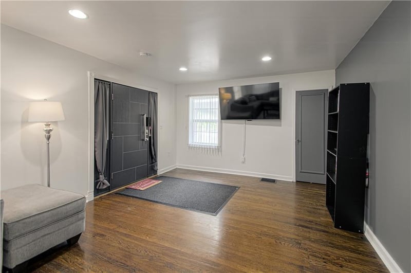 4910 Paseo Blvd, Kansas City, MO 64110