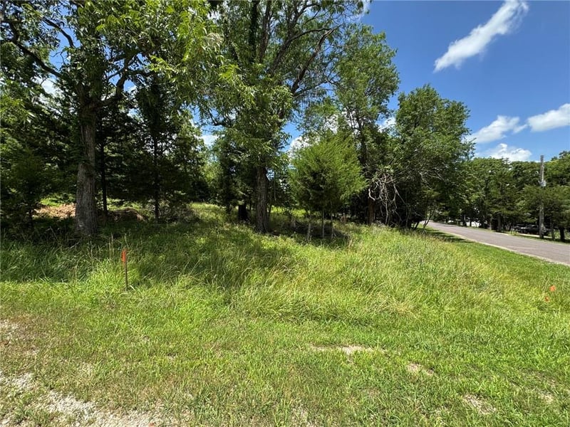 5 Shady Hollow Dr, Linn Valley, KS 66040