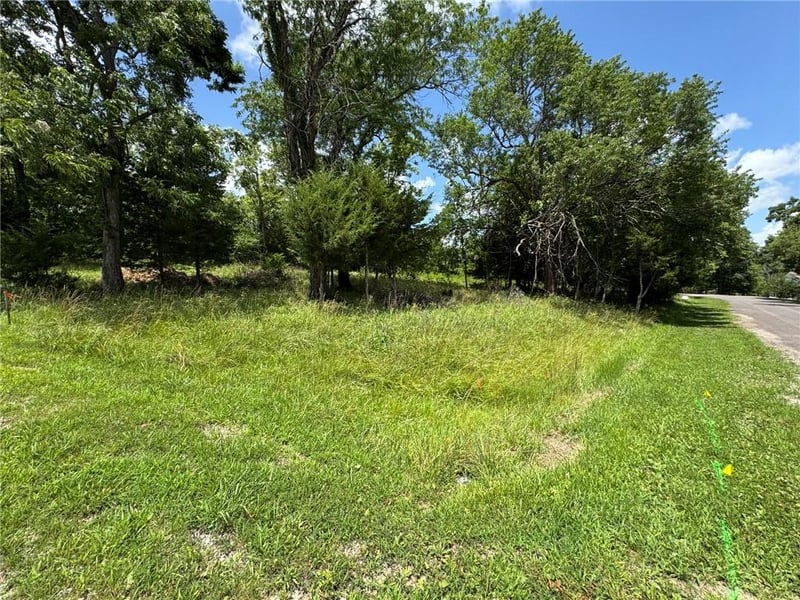 5 Shady Hollow Dr, Linn Valley, KS 66040