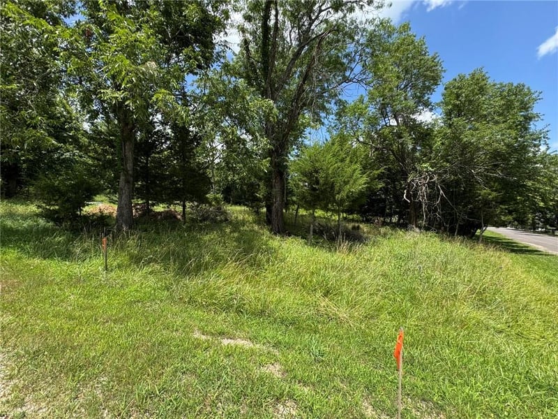 5 Shady Hollow Dr, Linn Valley, KS 66040