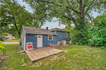 4925 N Smalley Ave, Kansas City, MO 64119