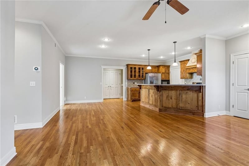 11575 S Bell Court Drive#104 Dr, Olathe, KS 66061
