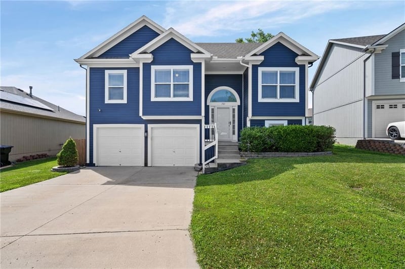 701 Rockwell Ave, Independence, MO 64056
