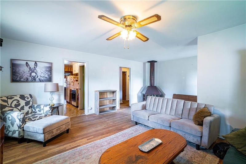 1501 20th St, St Joseph, MO 64507