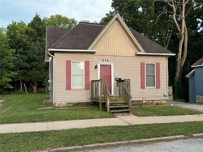 515 Park Ave, Excelsior Springs, MO 64024