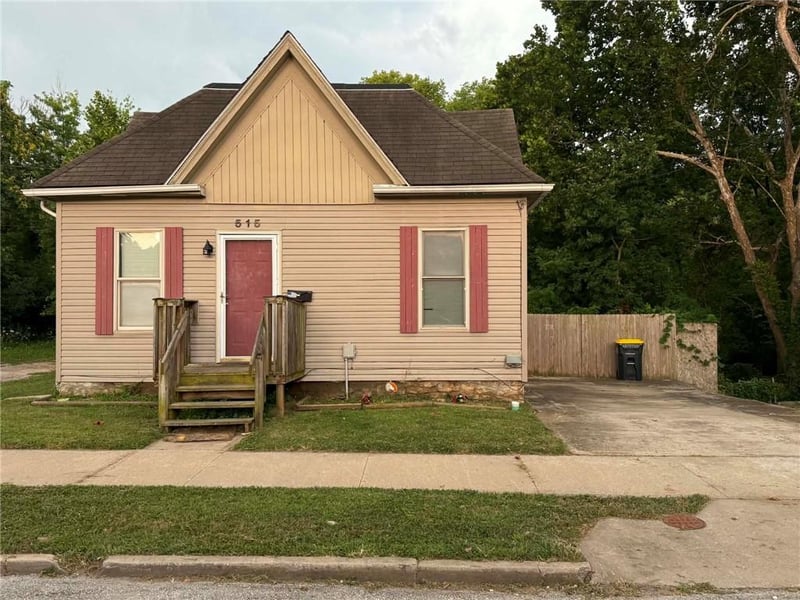 515 Park Ave, Excelsior Springs, MO 64024