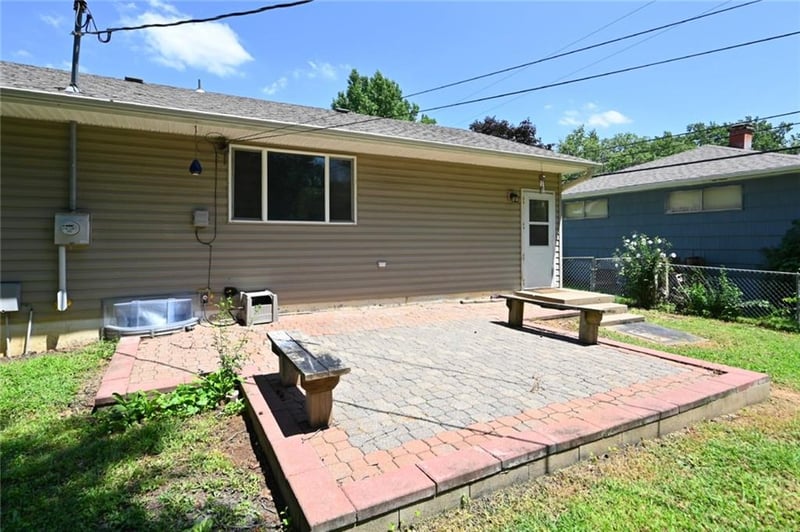 4505 112th St, Kansas City, MO 64137