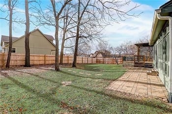 8401 NE 75th Ter, Kansas City, MO 64158