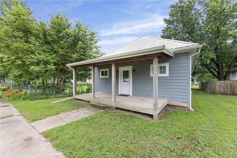 534 2nd Ave, Garnett, KS 66032