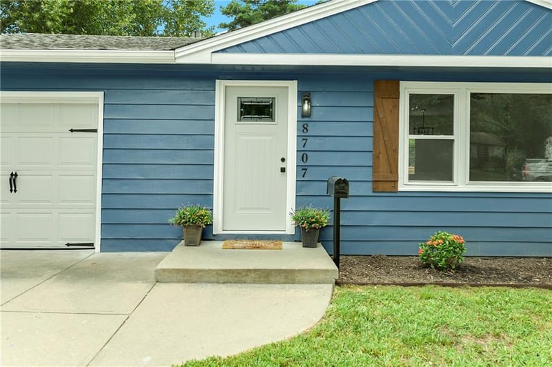 8707 80th Ter, Raytown, MO 64138