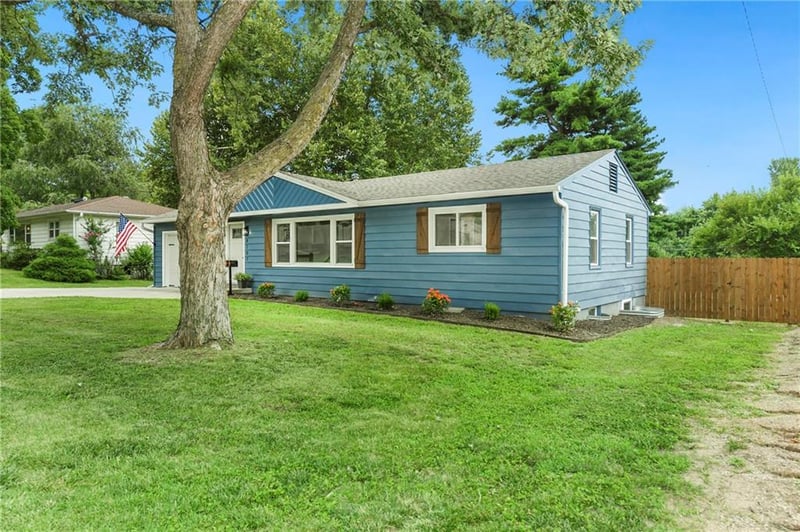 8707 80th Ter, Raytown, MO 64138