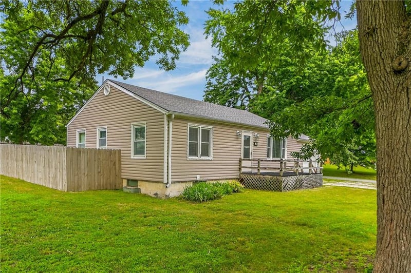 705 Cedar St, Union Star, MO 64494