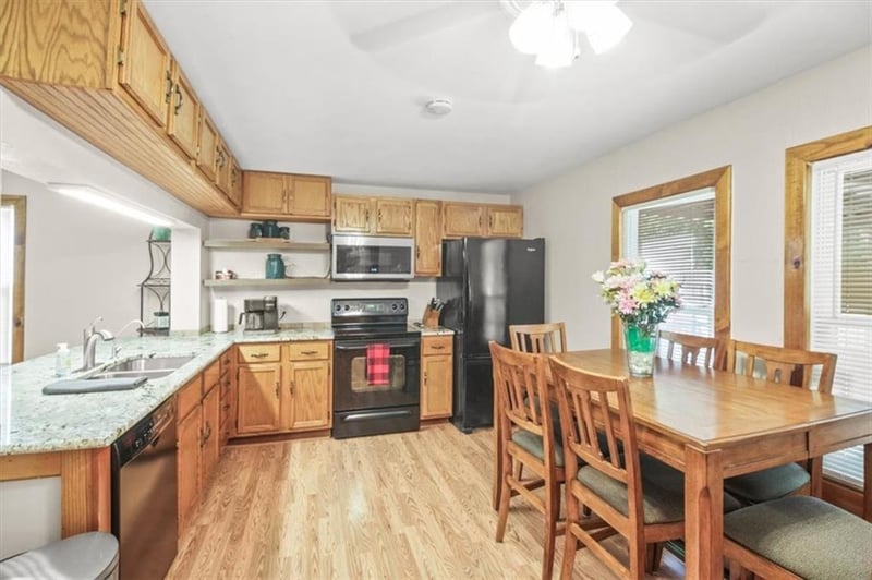 207 23rd St, Independence, MO 64055