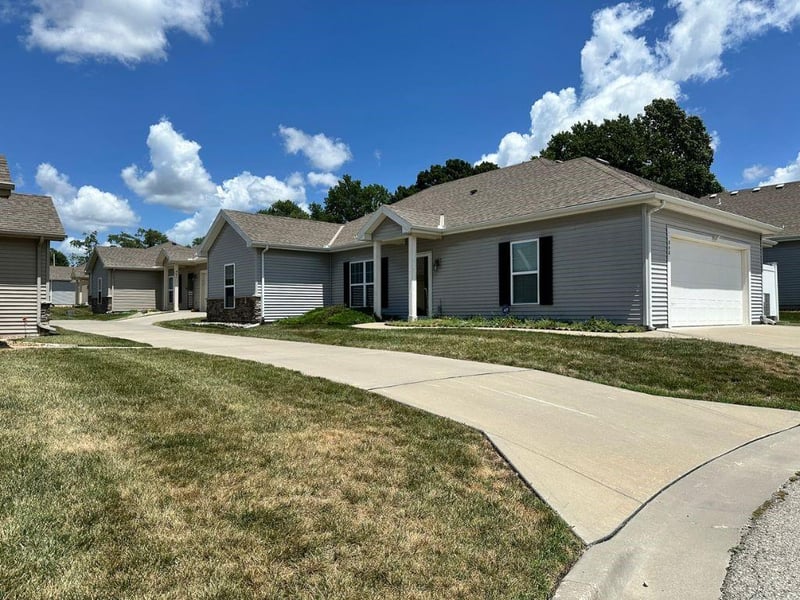 840 65th Ter, Gladstone, MO 64118
