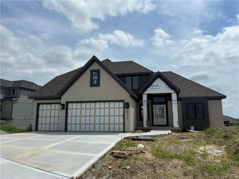 13547 Terrace Park Dr, Parkville, MO 64152