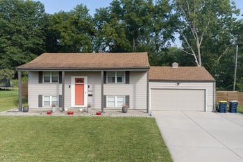 5306 Sycamore Dr, Kansas City, MO 64119